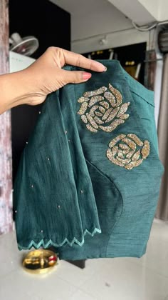 Fenugreek yellow kanjivaram silk saree with blouse – Threads Blouse Handwork, Girls Saree, Worked Blouse, Handwork Blouse, Ready Made Blouse, Saree Fancy, Latest Model Blouse Designs, Blouse Designer