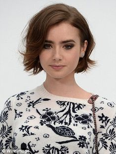 Lily Collins Short Hair, Haircuts 2014, Kort Bob, Cool Short Hairstyles, Short Hair Tutorial, Popular Haircuts, Cute Hairstyles For Short Hair, Lily Collins