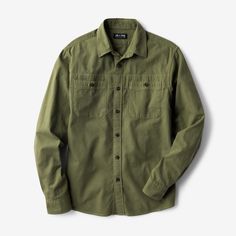 Constructed from a durable shuttle cloth with a sturdy top weave, this traditional utility shirt is enhanced with a unique texture that spotlights its old-school workwear strength. The familiar two-pocket front is reinforced with low-contrast stitching across the chest that works hard and looks great. Its finished with heritage-inspired details like mitered cuffs, a square back yoke, and a curved hem with a just-right length that makes for a great look, tucked or untucked as needed..View Mason U Grilling Essentials, Easy Grilling, Utility Shirt, Early Black Friday, Bespoke Post, Military Inspired, Contrast Stitch, Easy Wear, Fashion Ideas