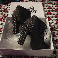 I Am Reselling These Beauties. I Love Them But The Arch Is Too High For Me Lol There Is Some Wear Around The Laces Only One Spike Is Slightly Coming Off But They Are All There. I Will Ship With The Box. The Box Has Wear. Brand For Exposure Gothic Wedding Shoes, Black Spiked Lace-up Platform Boots, Punk Lace-up Boots With Spikes, Black Lace-up Platform Boots With Spikes, Black Lace-up Moto Boots With Spikes, Punk Lace-up Platform Boots With Spikes, Jeffrey Campbell Shoes, Lace Up Booties, The Arch