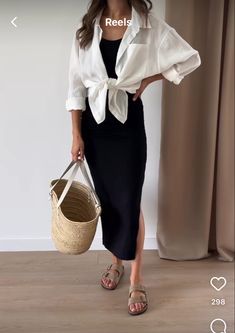 Dress And Shirt Outfit, Singapore Style Outfits, Massimo Dutti Summer, Dress With Shirt, Humid Weather Outfit, Shirt Over Dress, Neat Casual Outfits, Casual Chic Outfit, Looks Chic