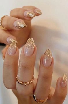 I am sharing over 40+ birthday nail ideas from glitter and shimmer to sophisticated neutrals, and even birthstone-inspired nails. Christmas Nail Colors, Bridal Nail Art, December Nails, Gold Nail Designs, Short Nail Designs, New Year's Nails, Bridal Nails