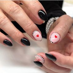 Red And Black Checkered Nails, Short Nail Designs Checkerboard, Checkard Nails Art, Gel Nail Checkered, Red Black And White Nails, Realistic Nails, Checkerboard Nails, Valentine’s Day Nails Checkered, Bug Nails