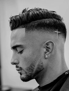 New Mens Haircuts, New Men Hairstyles, Mid Fade Haircut, Men Styling, Messy Haircut, Stylish Short Haircuts, Cool Mens Haircuts, Styling Guide, Cool Hairstyles For Men