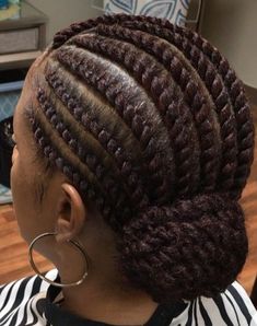 Flat Twist Bun, Twist Pony, Ghana Braids Hairstyles, Flat Twist Hairstyles, Flat Twist Updo, Natural Hair Twist Out, Braided Hairstyles For Black Women Cornrows, Twisted Hair