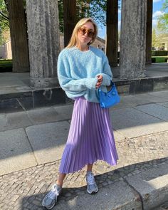 Colorful Business Casual Summer, Purple Combo Outfit, Winter Color Palette Clothes Outfit Ideas, Outfit Lilla, Casual Colorful Outfits, Jcrew Style Inspiration, Fun Business Casual Outfits, Colorful Work Outfits, Colorful Business Casual