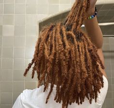 Honey Blonde Tips On Locs, Dyed Dreads, Brown Dreads, Dyed Hair Men, Dreadlock Hairstyles For Men, Dreadlock Styles