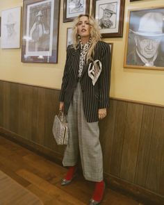 Business Core Outfits, Business Lady, Fashion Week 2024, Best Blazer, Ig Feed, Carrie Bradshaw