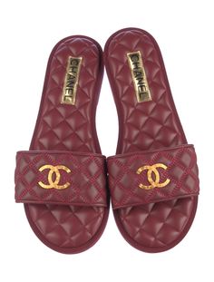 Chanel 2023 Interlocking CC Logo Slides - Red Sandals, Shoes - CHA1116297 | The RealReal Chanel Leather Slides, Chanel 2023, Red Sandals, Blowout Sale, 2023 Collection, Diamond Shop, Cc Logo, Chanel Shoes, Louboutin Shoes