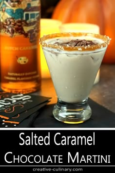 Caramel Martini, Caramel Vodka, Desserts In A Glass, Fun Dessert, Chocolate Martini, Salted Caramel Chocolate, Caramel Chocolate