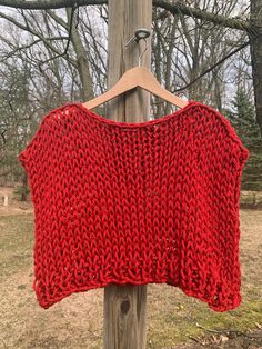 Excited to share this item from my #etsy shop: Red Knit Crop Top Textured Knit Crew Neck Crop Top, Trendy Knitted Crew Neck Top, Knit Crop Top With Open Knit And Crew Neck, Summer Chunky Knit Crew Neck Top, Casual Knit Crop Top For Fall, Knitted Cotton Cropped Top, Casual Crew Neck Knitted Tops, Casual Crew Neck Open Knit Crop Top, Casual Red Knit Top