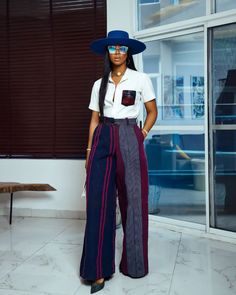 Pin Stripe Pants Outfit, Stylish Mom Outfits, Neat Casual Outfits, Afrocentric Fashion, Modest Dresses Fashion, 2piece Outfits, Chic Dress Classy, Elegant Outfit Classy, African Inspired Clothing