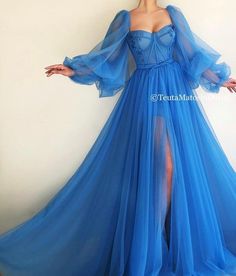 Fashion Animation, Egyptian Dress, Prom Dresses Long Blue, Amazing Costumes, Beauty Pageant Dresses, Carpet Dress, Blue Prom Dresses, Muslim Evening Dresses, Skirt Tulle