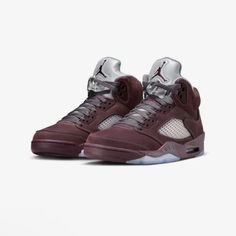 Air Jordan 5 Retro Se Men’s Shoes Brand New With Box Deep Burgundy/Metallic Silver/Light Graphite Size M 4 / W 5.5 Style Dz4131-600 Jordan V, Nike Air Jordan 5, Jordan Model, Jordan Shoes Retro, Jordan 5 Retro, Embroidery Shoes, Air Jordan 5 Retro, Air Jordan 5, Deep Burgundy