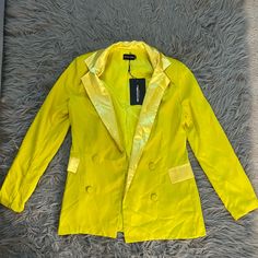 Yellow Fitted Long Blazer Yellow Fits, Long Blazer, Suit Jackets, Colored Blazer, Long Coat, Blazer Suit, Red Leather Jacket, Women's Blazer, Suit Jacket