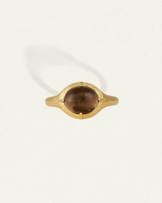 The Esse Ring is an 18k gold vermeil seal ring with oval cabochon dome. Shop signet ring with smoky quartz symbolising connection to the earth. Seal Ring, Carnelian Ring, Diamond Guide, Vermeil Jewelry, Domed Ring, Engagement Ring Wedding Band, Oval Cabochon, Ring Gold, Smoky Quartz