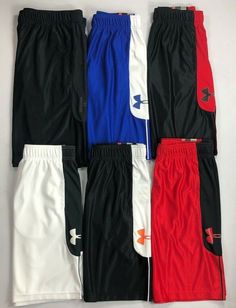 Men's Under Armour Heat Gear 11" Inseam Loose Court Shorts Made of 100% polyester Drawstring waist Side pockets New with tags Retails for $35.00 Listing price is for ONE pair of shorts-- Use drop boxes to choose size and color Check out my other items! Be sure to add me to your favorites list Knee-length Sports Bottoms With Pockets, Under Armour Sports Shorts, Sporty Under Armour Shorts With Pockets, Under Armour Summer Shorts With Pockets, Under Armour Short Bottoms With Pockets, Functional Under Armour Training Shorts, Under Armour Shorts With Pockets, Under Armour Sports Shorts With Built-in Shorts, Functional Under Armour Bottoms With Built-in Shorts