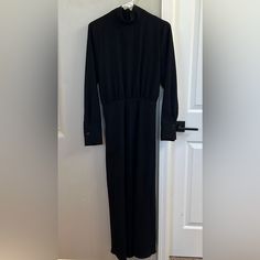 Very Flattering. Tapered At The Waist. Top Is Loose. Skirt Is More Fitted. Not Clingy. Elegant Long Zara Maxi Dress, Zara Long Sleeve Maxi Dress For Work, Elegant Zara High Neck Dress, Elegant High Neck Zara Dress, Zara Elegant High-neck Midi Dress, Zara Stretch Midi Dress For Work, Elegant Black Maxi Dress For Daywear, Elegant Zara Maxi Dress For Daywear, Zara Polka Dot Dress