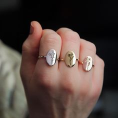 This Personalized Birth Flower Ring is a beautifully dainty statement piece that combines elegance with personal meaning. Crafted as a stunning gold signet ring, it features intricate floral designs representing your birth month flower, making it a truly unique and meaningful accessory. Whether you're looking for a thoughtful bridesmaid gift or an everyday ring, this personalized floral ring is sure to capture attention with its delicate details. Celebrate a special occasion or simply elevate yo Flower Bridesmaid, Everyday Ring, Birth Month Flower, Ringe Gold, Floral Ring, Gold Signet Ring, Everyday Rings, Birth Month Flowers, Bridesmaid Flowers