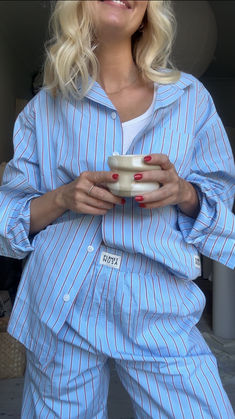 Our next-level pyjama pants are back, this time in the cutest sky blue color with red stripes 🩵❤️ Loungewear Outfits, Paris Chic, Oufits Casual, Vogue Beauty, Cozy Chic, Home Outfit, Mode Fashion, Apparel Design, Chic Design