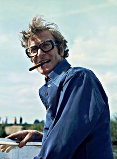 klappersacks : Photo Michael Caine, Photo Star, I Love Cinema, Famous Faces, The Villain, Cigars, Famous People, Movie Stars, Actors & Actresses