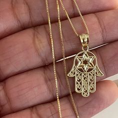 Impeccable And Finely Made 10kt Yellow Gold Necklace 10kt Real Gold. Not Plated. Not Filled. Api22984 Length: 20 Inches Comes With Gift Box *All Items Are Certified 100% Real Gold And Stamped In Accordance To Its Karat. You Can Have It Check With Your Local Pawnshop To Have It Tested. Hamsa Necklace Gold, Hamsa Charm, Gold Hamsa, Hamsa Necklace, Yellow Gold Necklace, Gold Yellow, Real Gold, Womens Jewelry Necklace, Charm Necklace