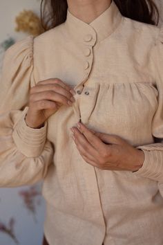 Blouse george Sand in Edwardian Victorian Style - Etsy Linen Blouse For Gatherings, Beige Long Sleeve Flax Top, Modern Victorian Clothes, Beige Flax Long Sleeve Top, Edwardian Shirt Pattern, Edwardian Cardigan, Victorian Cotton Fitted Blouse, Edwardian Shirt Waist, Edwardian Shirt