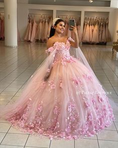 Pink Quinceanera Dresses Extra, Casual Quinceanera Dresses, Sweet 16 Dresses Light Pink, Pink Quinceanera Theme Dresses, Pink Dresses Quince, Blush 15 Quinceanera Dresses, Qencenera Dresses Pink, Sweet 15 Dresses Quinceanera Pink, Pink Wedding Ball Gown