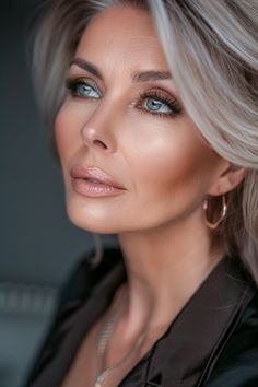 Smokey Eye Makeup For Over 50, Wedding Makeup For Blue Eyes Blonde Hair Over 50, Makeup Looks Mother Of The Bride, Mother Of Groom Makeup Make Up Mom, Mob Wedding Makeup, Glam Makeup Looks Over 40, Eye Makeup For Blue Eyes Over 50 Make Up, Makeup For Grey Hair Over 50, Mom Makeup Wedding