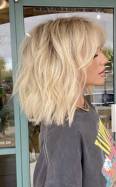 Rave Hair, New Hair Trends, Shoulder Length Hair Cuts, Hairstyles Summer, Short Hairstyle, Haircuts For Fine Hair, Shoulder Cut, Summer Hair, Shoulder Length Hair