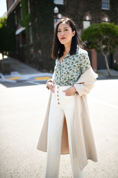 Neutrals Outfit, Mint Outfit, Warm Weather Outfits, Green A, Floral Print Shirt, Neutral Outfit, Dress For Success, Work Wardrobe, San Francisco Bay