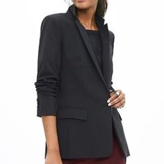 Banana Republic Women's Single Button Blazer With Back Vent. 95% Wool, 5% Spandex. Lined. 00p Nwt Versatile Fitted Blazer, Versatile Fitted Formal Blazer, Versatile Fitted Long Sleeve Blazer, Fitted Notch Lapel Versatile Blazer, Fitted Long Sleeve Versatile Blazer, Versatile Fitted Fall Blazer, Tailored Versatile Outerwear For Office, Tailored Versatile Outerwear For Formal Occasions, Versatile Fall Office Wear Blazer