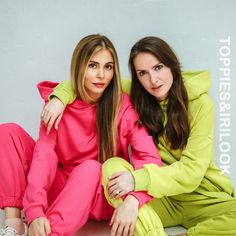 Toppies Women Hoodies and Sweatpants White Tracksuits Female Two Piece Set Solid Color Pullovers Jacket Lounge Wear Casual Pink Long Sleeve Tracksuit With Ribbed Cuffs, Green Long Sleeve Tracksuit For Loungewear, Pink Hoodie Tracksuit For Winter, Pink Trendy Winter Tracksuit, Green Winter Tracksuit For Loungewear, Pink Long Sleeve Tracksuit For Fall, Pink Long Sleeve Tracksuit With Drawstring Hood, Pink Long Sleeve Tracksuit With Pockets, Hooded Green Tracksuit For Winter