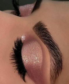 Machiaj Smokey Eyes, Sweet 16 Makeup, Quinceanera Makeup, Eye Makeup Images, Gold Makeup Looks, Wedding Eye Makeup, Pink Eye Makeup, Cute Eye Makeup