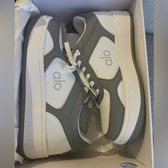 Brand New! Includes Box And Everything. Women’s Size 8/ Men’s Size 6.5. Alo Sneakers, Alo Shoes, Yoga Shoes, Sneakers Grey, Alo Yoga, White Color, Grey And White, Size 6, Yoga