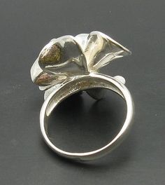 Sterling silver ring 925/1000, flower. Stamped 925.Approximate weight 11.6 grams. Dimensions 2.2x3.0 cm (0.88x1.20 inches). All our jewels are made from solid sterling silver 925/1000 and are carefully crafted by hand in our family workshop. We dispatch your orders in 5 working days, worldwide and the postage is $5. We ship registered priority mail. Please allow 5-7 working days for delivery in Europe and 10-15 working days outside Europe. For any questions - please do not hesitate to contact me Sterling Silver Ring, Priority Mail, Bulgaria, Silver 925, Silver Ring, Sterling Silver Rings, Silver Rings, 925 Sterling Silver, Sterling Silver