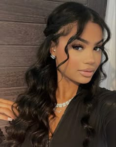 Long Hair Down Hairstyles For Wedding, Cute Wedding Hairstyles For Bridesmaids, Hairstyles For Hoco Black Hair, Wedding Hairstyles For Mixed Women, Long Black Hairstyles Ideas, Prom Hair Black Women Classy, Half Up Half Up Hairstyles, Cute Dress Hairstyles, Braidmaid Hairstyle