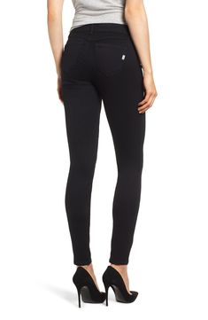 These soft jeggings with a low rise and clean, uncluttered styling are a pair you'll reach for again and again. Style Name:1822 Denim Long Butter Jeggings. Style Number: 5651103. Available in stores. High Rise Stretch Jeggings With Button Closure, Stretch High Rise Jeggings With Button Closure, Classic High Rise Stretch Bottoms, High Rise Stretch Jeggings With Pockets, Classic Stretch Bottoms With Button Closure, Fitted Cotton Jeggings For Everyday Wear, Chic Stretch Jeggings For Everyday, Classic Fitted Mid-rise Jeggings, Mid-rise Leggings For Fall