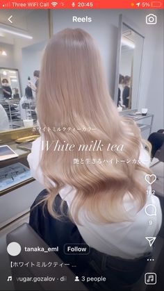 Cream Colored Hair, White Milk Tea Hair Color, White Milk Tea Hair, Milktea Hair Colour, Milk Tea Blonde Hair Color, Japanese Blonde Hair, Milk Tea Blonde Hair, Milktea Brown Hair Color, Milk Tea Blonde