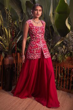 Aneesh Agarwaal-Red Princess Kurta With Sharara-INDIASPOPUP.COM Aneesh Agarwaal, Flowy Silhouettes, Kurta With Sharara, Sharara Designs, Function Dresses, Red Princess, Trendy Outfits Indian, Diwali Outfits, Short Kurta