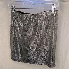 Never Worn! Super Cute Party Skirt, Great For A Nye Vibe Metallic Mini Skirt For Party Season, Silver Disco Skirt For Summer, Party Silver Lined Skirt Bottoms, Silver Mini Skirt For Party Season, Shiny Silver Skirt For Summer, Metallic Lined Skirt For Party, Silver Skirt For Summer Night Out, Silver Shiny Skirt For Spring, Metallic Skirt For Night Out