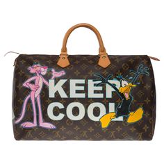 "Be Cool, No Fight" customized Louis Vuitton Speedy 40 handbag in Monogram canvas by the fashionable artist of Street Art PatBo Gold-plated metal hardware, double leather handle for hand carrying. Double zip closure Brown canvas interior Signature: "Louis Vuitton Paris Made in France" Date: 1998 Dimensions: 40 x 25 x 19 cm (15.7 x 9.8 x 7.5 Inches) Reference:13240121210 General condition: 6.5/10 Note that the material is slightly degraded in the inner bag Very good overall condition despite mark Louis Vuitton Speedy 40, Speedy 40, Louis Vuitton Paris, Dream Bags, Creative Corner, Be Cool, Handbag Wallet, Keep Cool, Brown Canvas