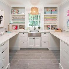 the kitchen is clean and ready to be used for cooking or baking, as well as other things