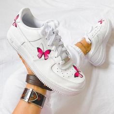 Air Force 1 Butterfly, Nike Custom, All White Sneakers, Rose Butterfly, Air Shoes, Custom Air Force 1, Baskets Nike, Cute Nike Shoes, 1 Rose