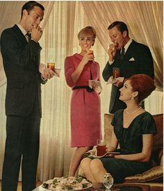 Successful Entertaining: Cocktail Parties ~ The Solution to More Fun than Funds Cocktail Party Attire, Social Media Etiquette, Christmas Cocktail Party, Vestidos Retro, Swinging Sixties, Retro Party, Retro Mode, Cocktail Parties