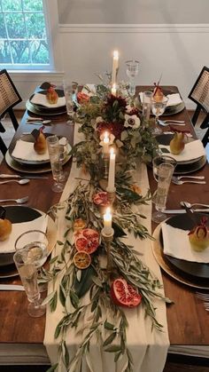 THANKSGIVING TABLE INSPO | FALL DECOR Festive Tablescape, Decoration Shabby, Tafel Decor, Dinner Table Setting, Christmas Tablescape, Table Scape