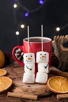 Download this Premium Photo about Front view arrangement with delicious christmas cup of hot chocolateand discover more than 46 Million Professional Stock Photos on Freepikfreepik photo christmasfood christmascelebration christmaseve Hot Chocolate Snowman, Chocolate Snowman, Peppermint Marshmallows, Cinnamon Candy, Chocolate Garnishes, Vanilla Marshmallows, Cup Of Hot Chocolate, Chocolate Cookie Dough, Recipes With Marshmallows