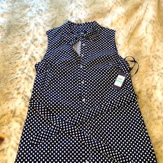 Nwt Navy Polka-Dot Button Down Collared Dress. Lightweight For Summer. Collared Polka Dot Dresses With Buttons, Polka Dot Collared Dress With Buttons, Spring Polka Dot Collared Dresses, Spring Polka Dot Dress With Button Closure, Polka Dot Dress With Button Closure For Spring, Polka Dot Button-up Spring Dresses, Casual Polka Dot Button-up Dress, Polka Dot Button-up Dress, Polka Dot Button-up Dress With Buttons