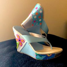 New Without Box. Never Worn. Beautiful Blue Thong Wedges With Beaded Detail To Heals. 1-1/2 Inch Platform With 4-1/2 Inch Heel Height. Size 8. Happy Shopping Wedged Heel, Shoes With Laces, Dr Shoes, 2 Inch Heels, Stunning Shoes, Cute Sandals, Girly Shoes, Cute Purses, Swag Shoes