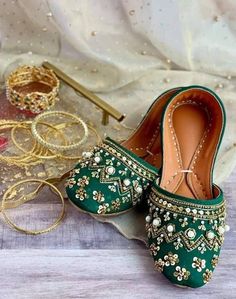 Green Gold Handmade Khussa/jutti / Shoes / Flats / | Etsy Festive Mirror Work Slip-on Flats, Slip-on Flats With Zari Work For Reception, Festival Slip-on Party Flats, Slip-on Flats With Mirror Work For Wedding, Diwali Reception Flats, Wedding Slip-on Flats For Festivals, Festive Navratri Flats With Zari Work, Festive Flats With Dori Work, Bollywood Style Festive Flats With Round Toe